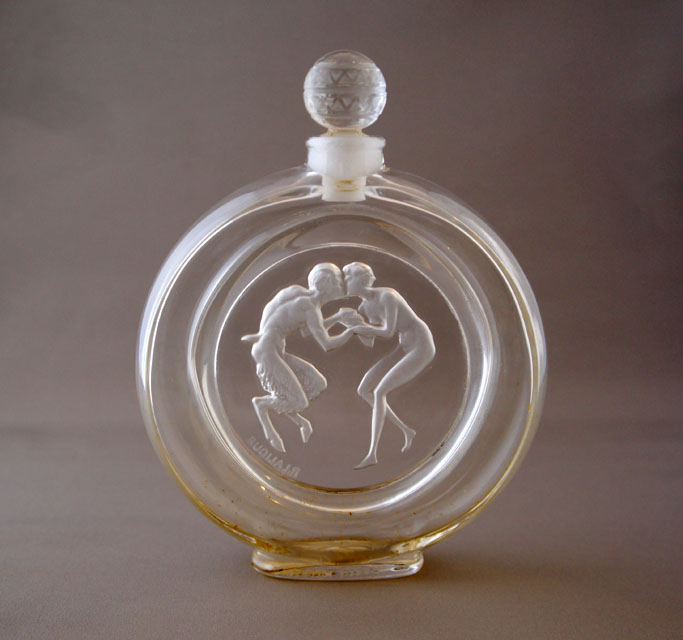 香水瓶「牧神の接吻」