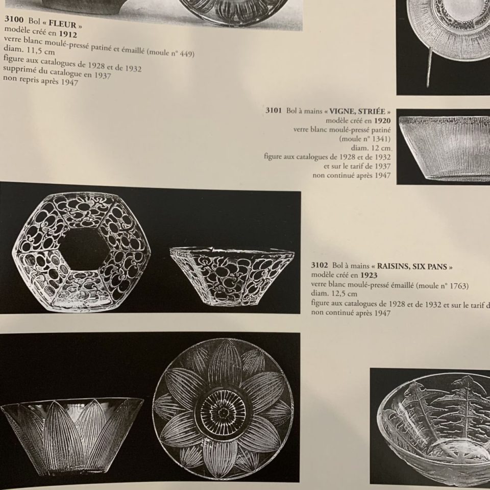 テーブルウェア「6面のブドウ RAISINS,SIX PANS 鉢」