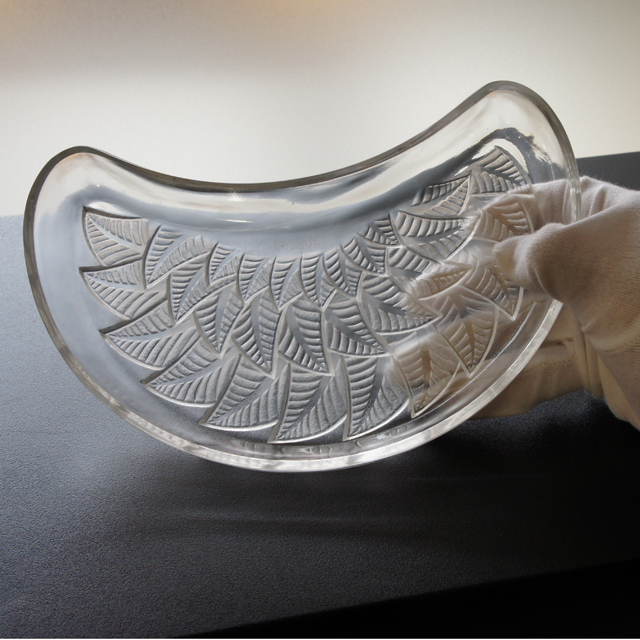 テーブルウェア「クレセント皿 オルモー 幅21cm」