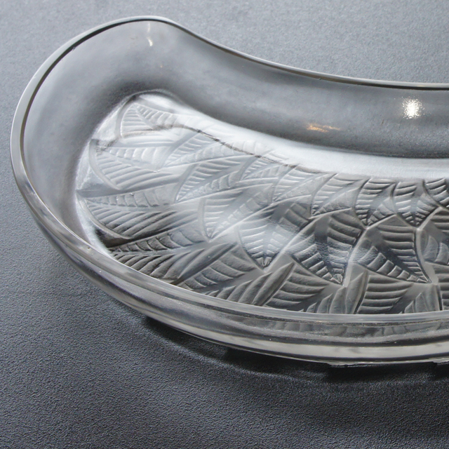 テーブルウェア「クレセント皿 オルモー 幅21cm」