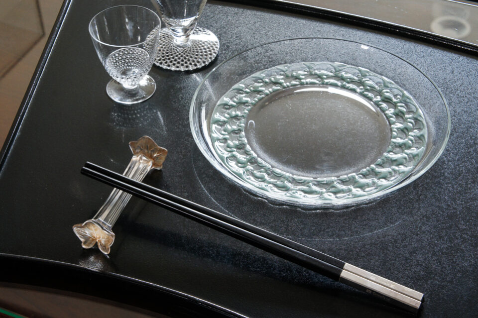 テーブルウェア「蔦の葉 FEUILLES DE LIERRE ナイフレスト【1客のみ】」