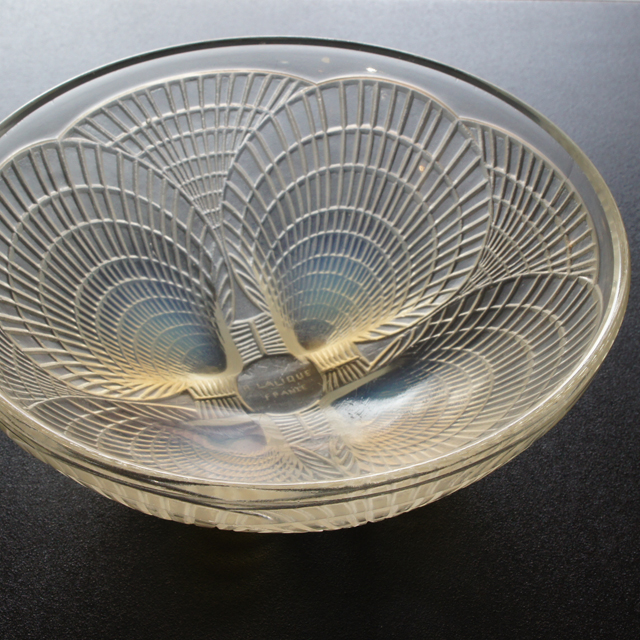 テーブルウェア「鉢 コキール No.4（オパルセントガラス）直径16cm」