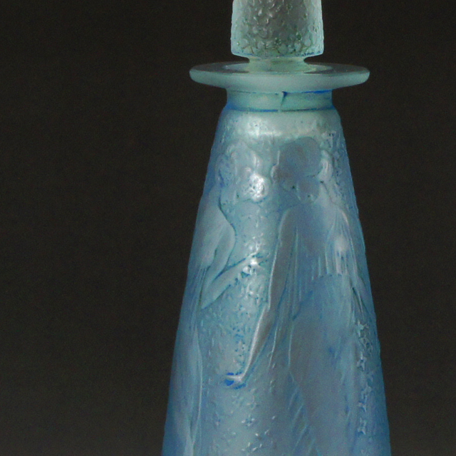 香水瓶「ポエジー」