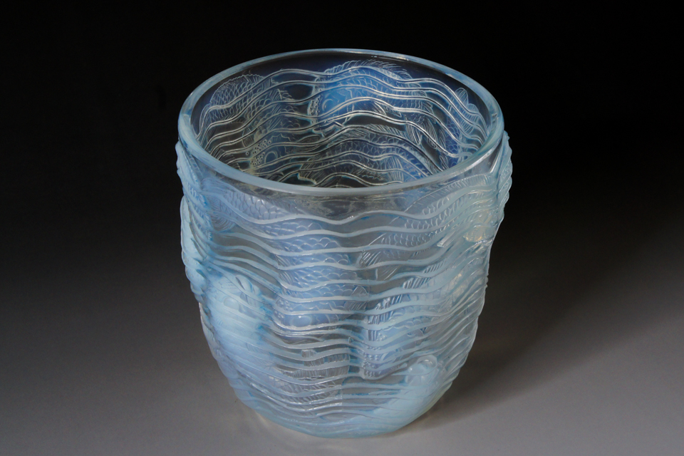 花瓶「ドルフィン」