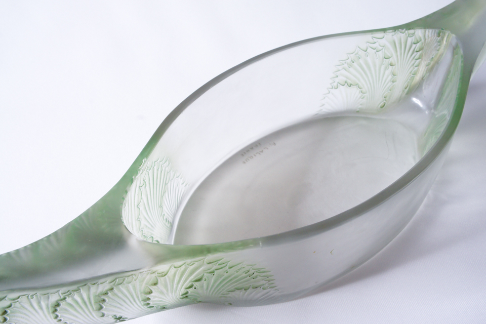 花瓶「アカンサス」