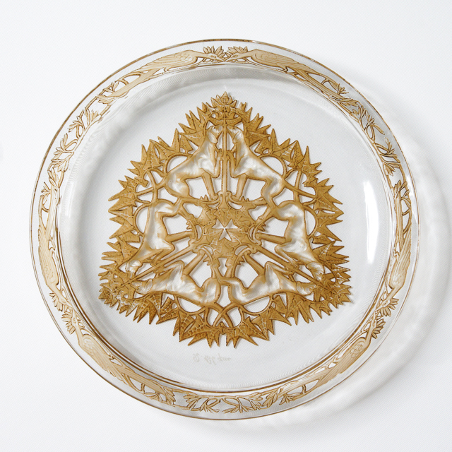 猟犬 CHASSE, CHENS 皿」ルネ・ラリックのテーブルウェア《ギャルリー