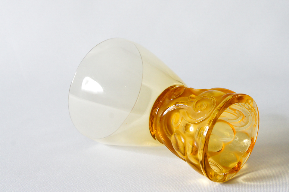 テーブルウェア「マリエンタール MARIENTHAL ワイングラス(小) H 10.5㎝（アンバー色ガラス）」