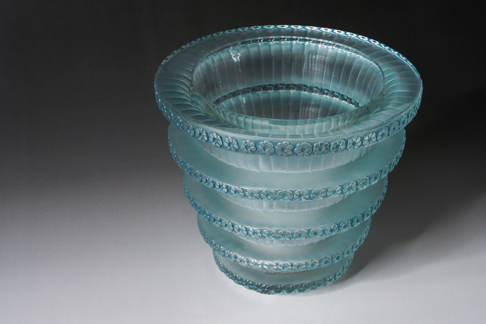 花瓶「シェブリューズ」