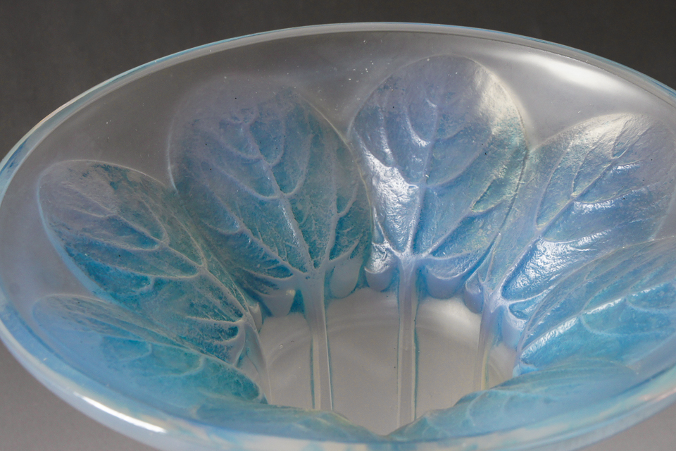 花瓶「スミレ」