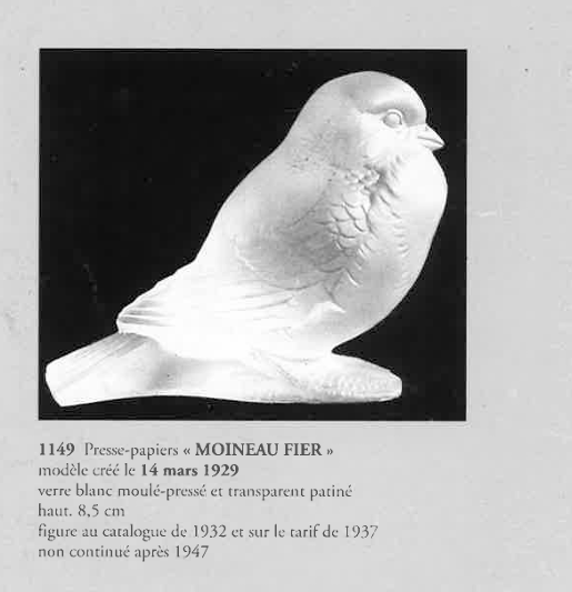 デスクウェア「気高いスズメ」